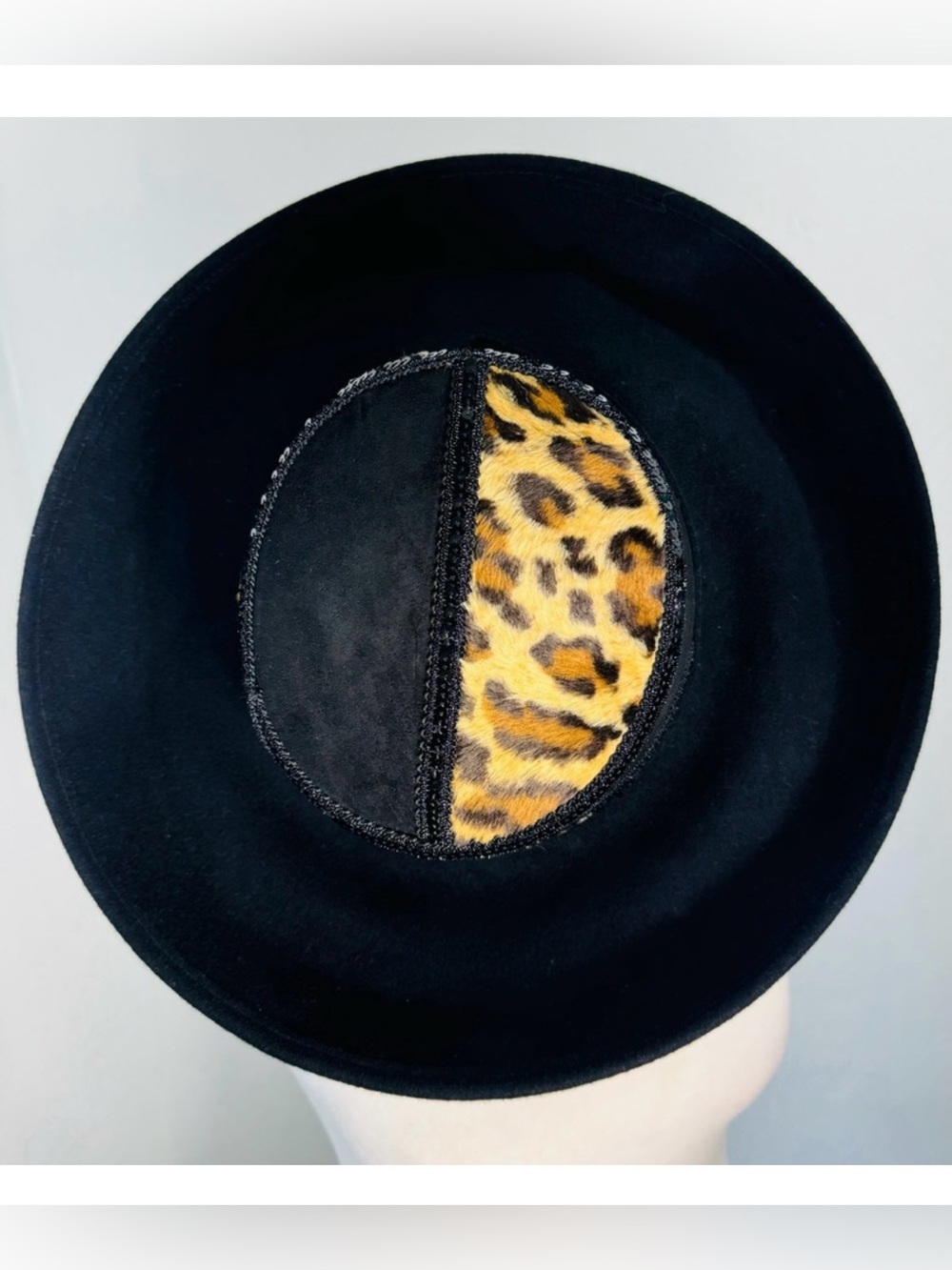 Vintage Sonni San Francisco Black Wool Round Brim Hat with Leopard Panel